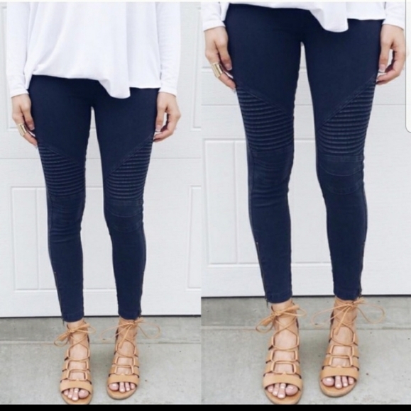 RELISTED Burgundy moto biker jegging with zipper - Picture 6 of 8